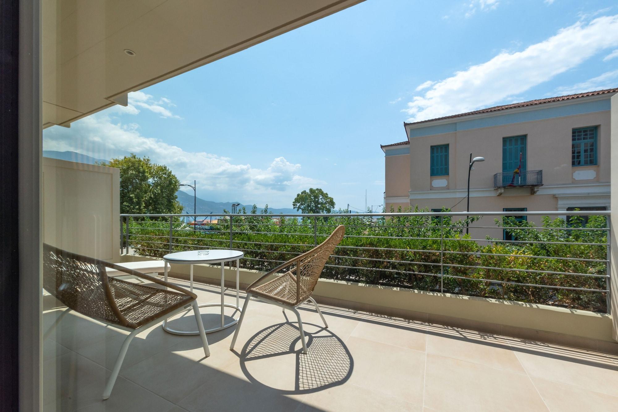 Pharae Palace Kalamata Bagian luar foto