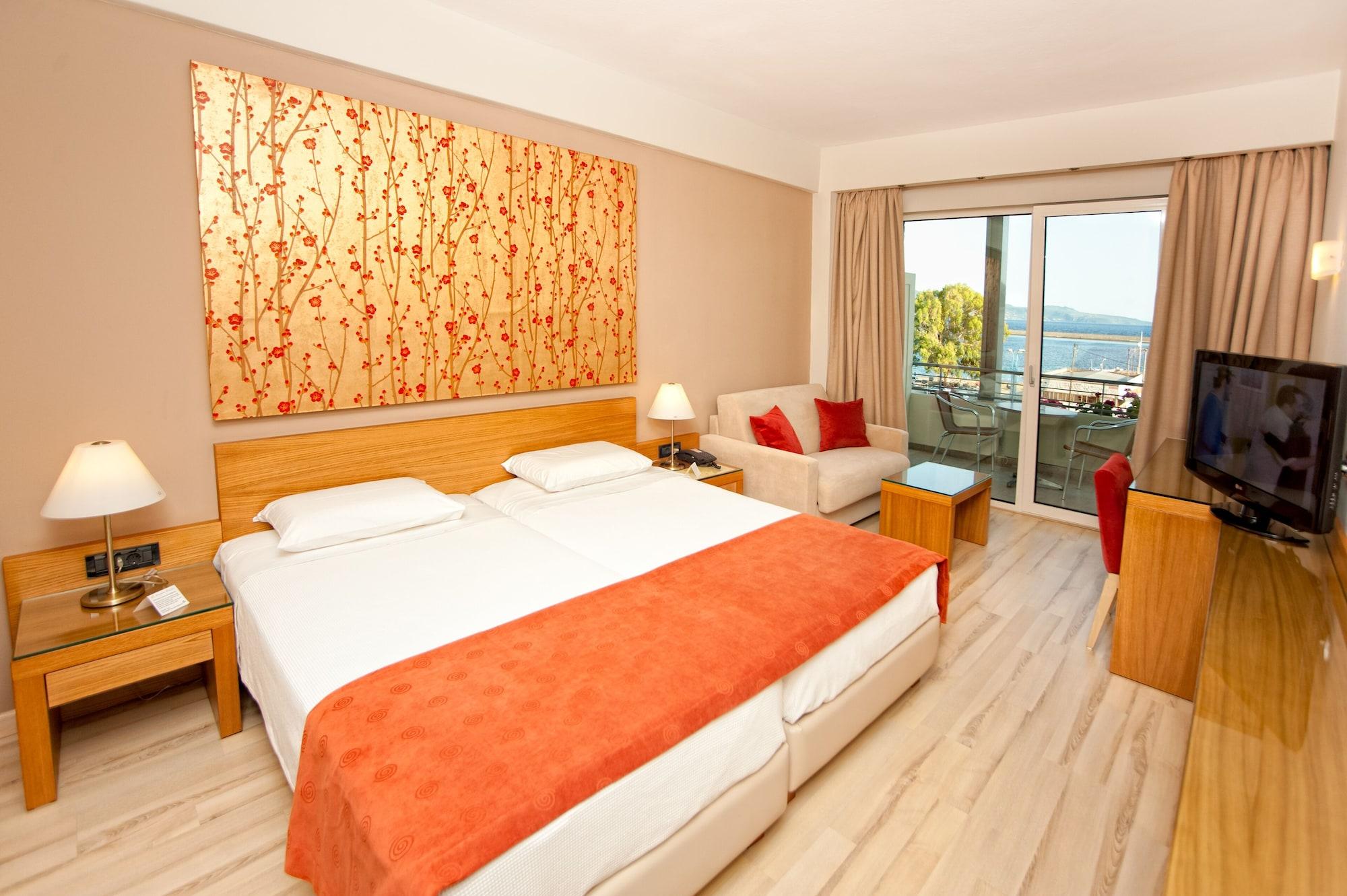Pharae Palace Kalamata Bagian luar foto