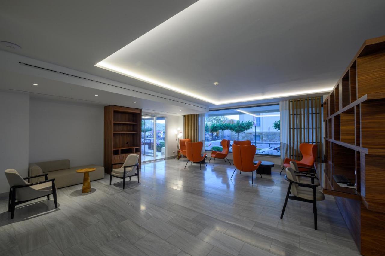 Pharae Palace Kalamata Bagian luar foto